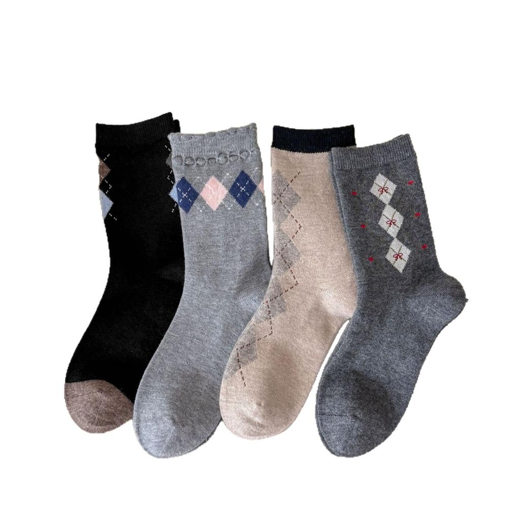 Female Autumn and Winter Thickened Warm Retro Lingge Sweat Absorbent Wool Tube Pile Socks