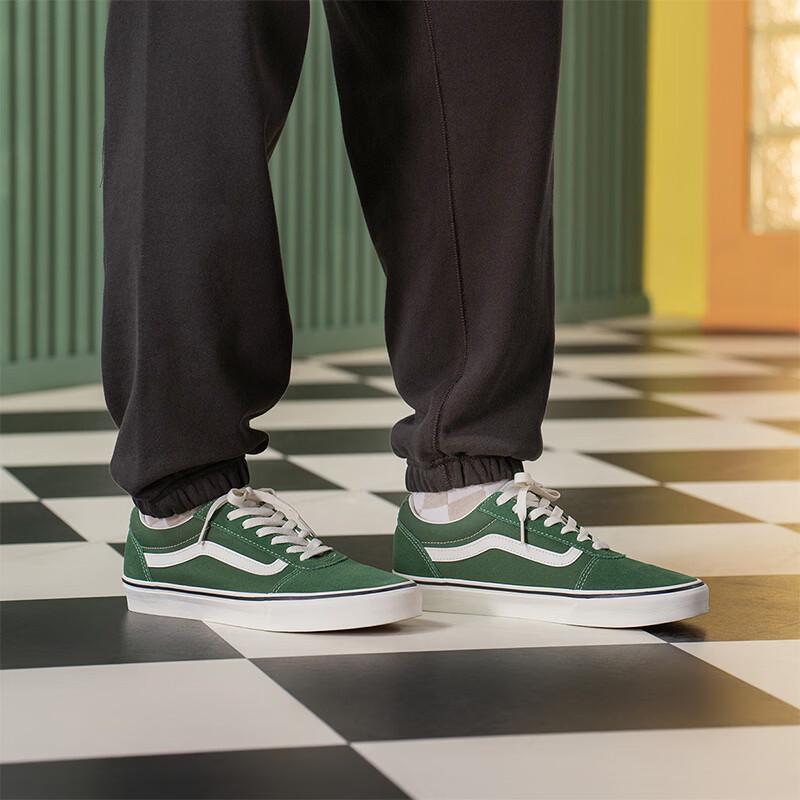 VANS Ward Low-Top Sneakers