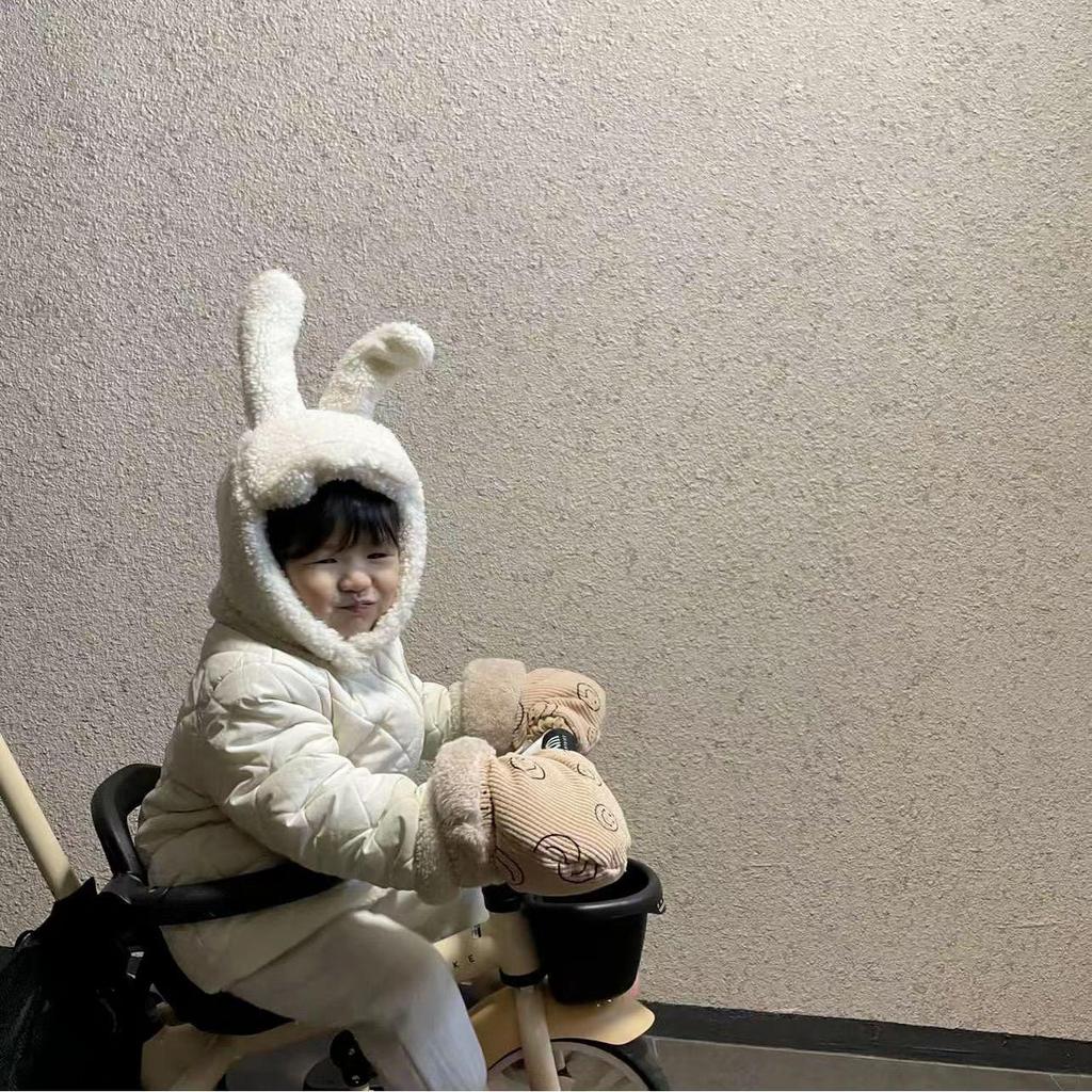 Children's Winter Gloves: Windproof, Anti-Freeze, Fleece-Lined & Cartoon Style for Bikes & Scooters