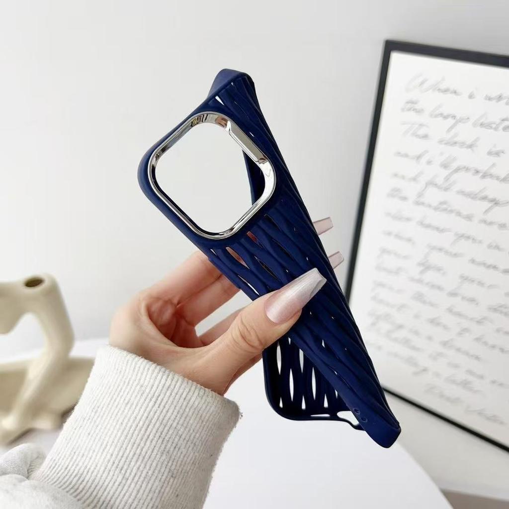 Electroplating Frame Suitable for IPhone16p Corrugated Shell Apple 15/14 Breathable Heat Dissipation Shell Anti-fall Protection Case
