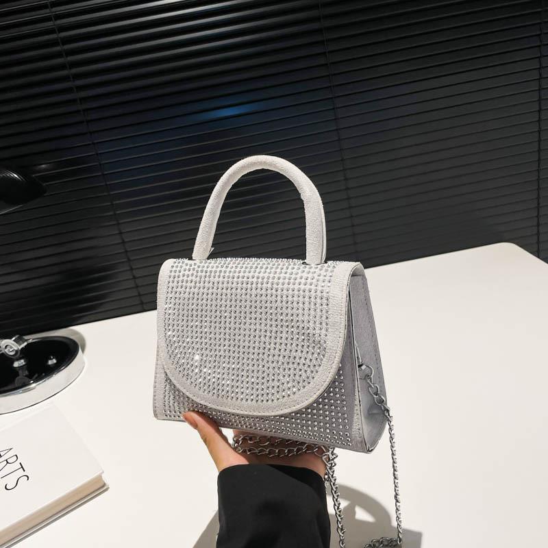 Korean Fashion Pu Rivets Small Square Bag With Stitching Detail And Interior Card Slot For Casual Outings