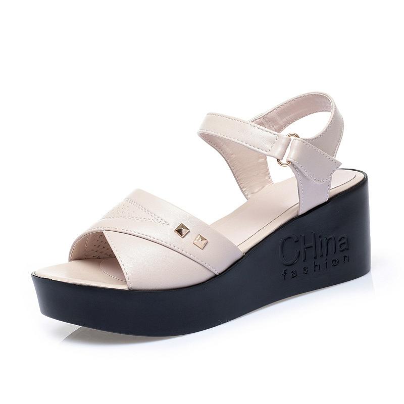 Womens Sandals High Quality Leather Casual Sandals Fashion Wedges Platform Sandals for Women Outdoor Non Slip Women Beach Sandal