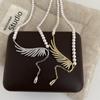 French Retro Zirconia Winged Pearl Necklace - Elegant Light Luxury Clavicle Pendant for Women