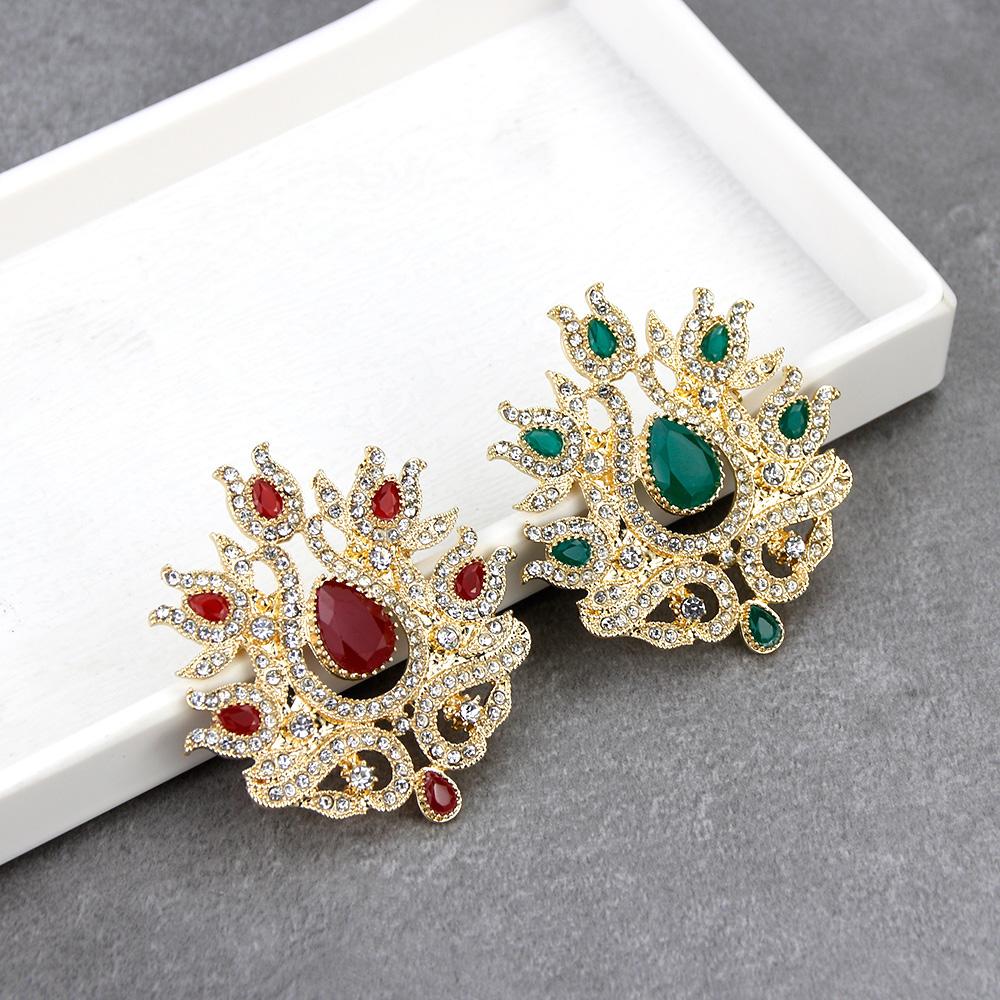 Retro Gold Color Women Flower Brooch White Crystal Ethnic Banquet Vintage Jewelry