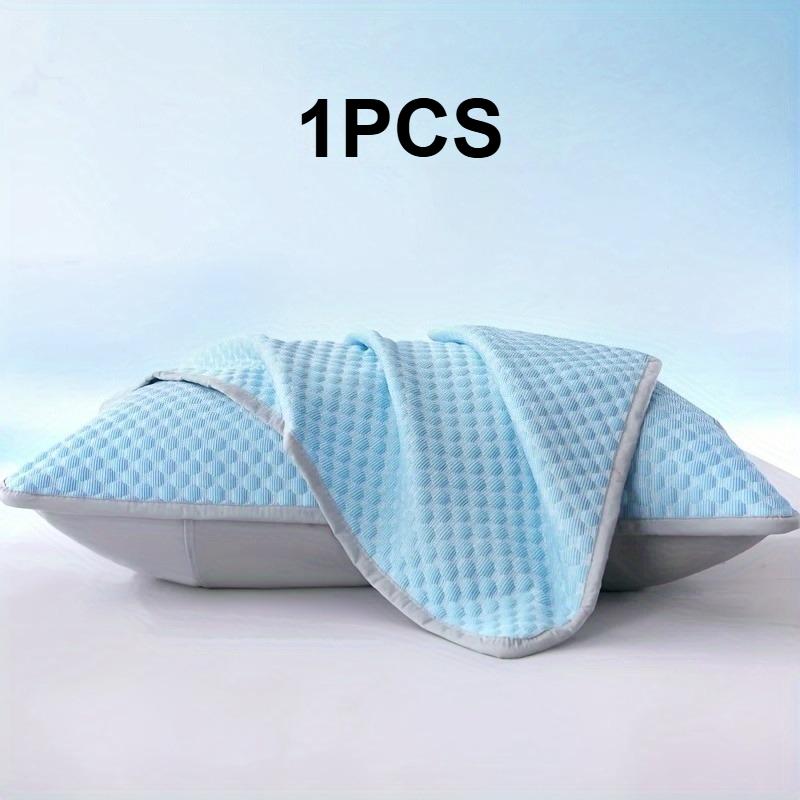 

1PC Cooling Ice Silk Pillowcase Breathable 3D Bubble Texture Summer Sleeping Pillow Cover for Bedroom 30*50cm(±2-3cm) небесно-голубой