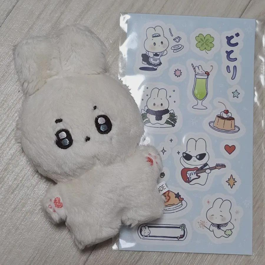 

Seventeen Dokyum Dk 10см Кукла Желудь