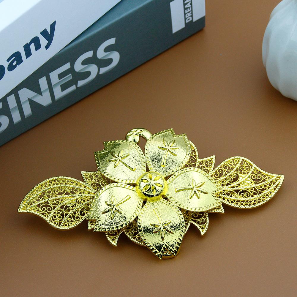 Neue Goldfarbe Damen Blumenkleid Schmuck Abzeichen Anstecknadel Clip Große Brosche