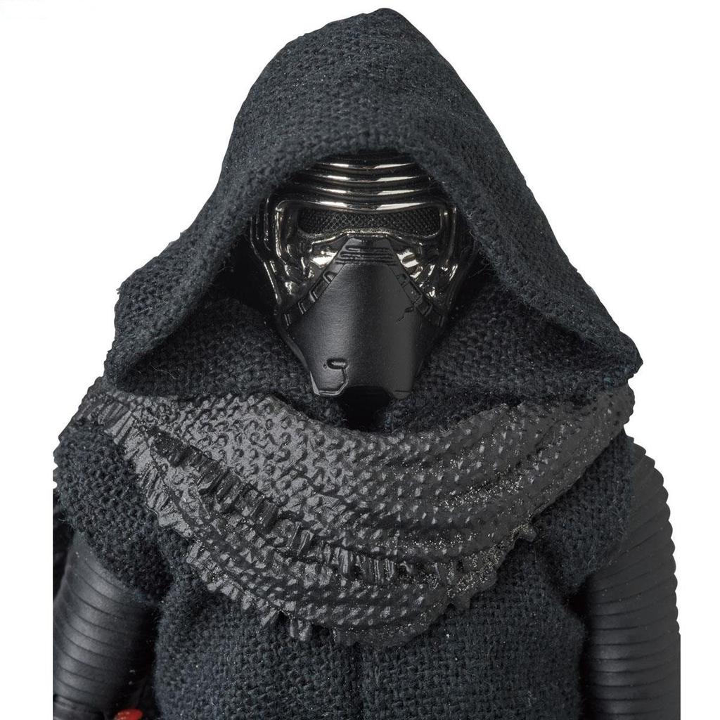 MAFEX KYLO REN Kylo Ren "Yıldız Savaşları": Güç Uyanıyor" Ölçekli Olmayan ABS & ATBC-PVC boyalı aksiyon figürü