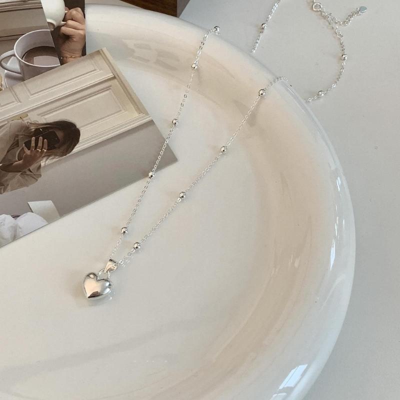 Fashion Heart Pendant Necklace Silver Color Bead Layered Necklace Temperament Clavicle Chain Necklace Choker Jewelry
