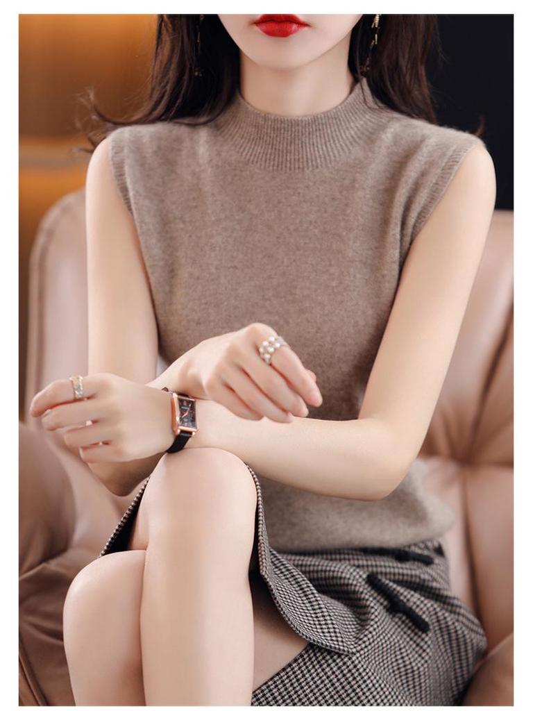 Women's Sleeveless High Neck Loose Knit Top - Black Autumn Base Layer