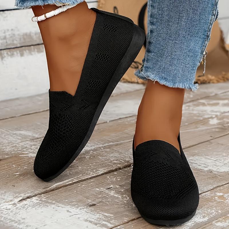 2025 Fall New Large Size Round Head Flat Single Shoes Female Shallow Mouth Sports Wind Casual Shoes