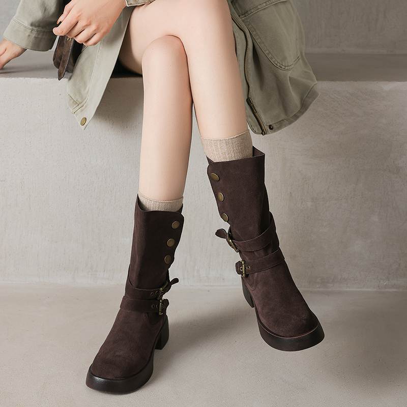 Krazing Pot Cow Suede Round Toe Thick Heels Motorcycle Boots Size 42 Back Zip Women Keep Warm Metal Button Mid-calf Boots