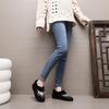 Winter new old Beijing cotton shoes soft sole thickened elderly fashion embroidery flat bottom warm velvet female mother shoes