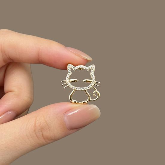 Brooch Pin, Cat Face Collar Clip with Sparkling Rhinestones, Easy No-Needle Installation Brooch for Shirts V-Neck Cardigans Scarves Embellishment