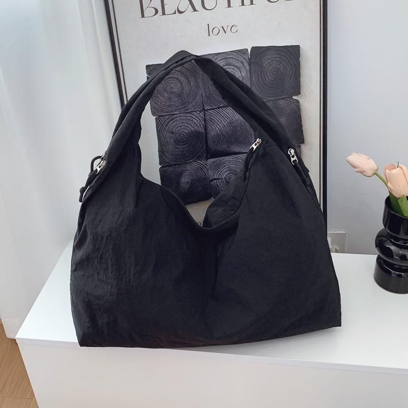 

Tote bag new large-capacity trend lazy style casual armpit bag daily simple commuter bag