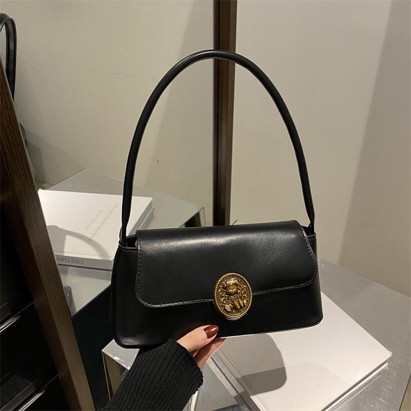 

Fashionable Street Style Medium Soft Shoulder Handbag For Women In Elegant Colors чёрный