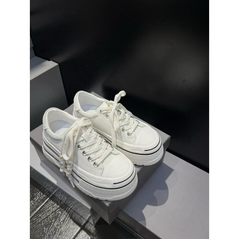 New thick-soled muffin shoes, leather little white shoes, heightening biscuit shoes, women's board shoes
