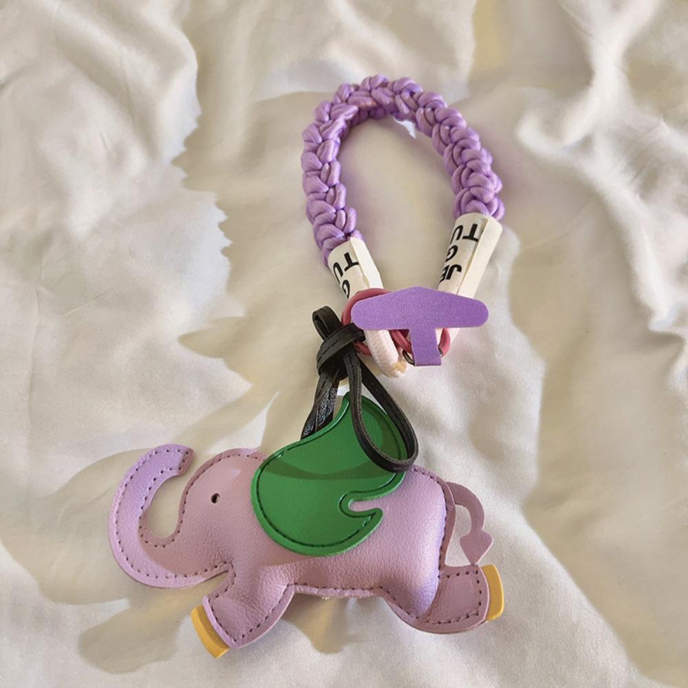 Flying Wings Elephant Keychain Animal Pendant Bag Charm Trendy Key Chain Holder  Car Accessories