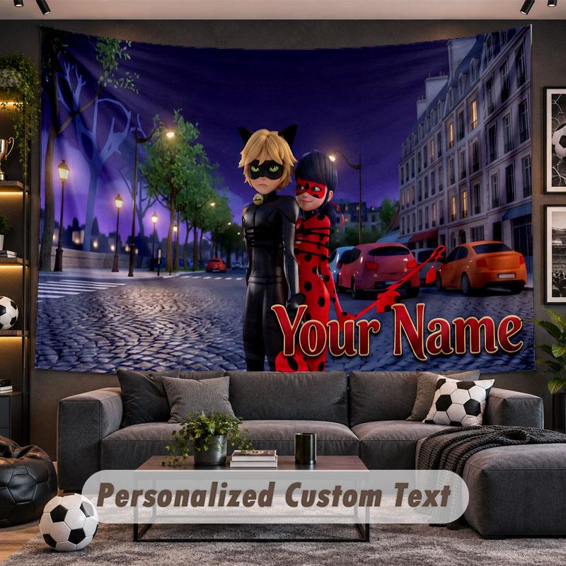 Arazzo da Parete Nome Personalizzato Modello Miraculous Ladybug Tessuto Stampato Personalizzato Decorazione Murale