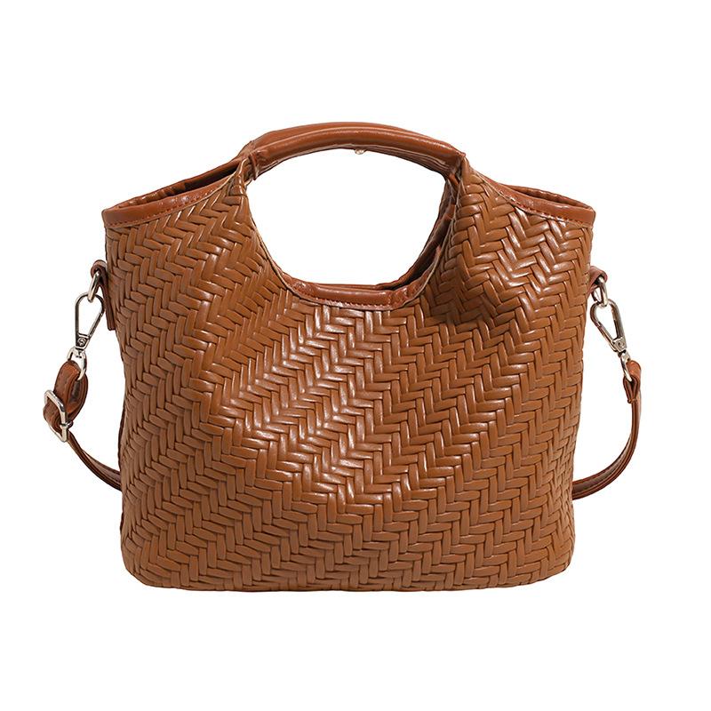 

Temperament advanced sense bag women s fashion versatile handbag large capacity commuting shoulder messenger bag коричневый