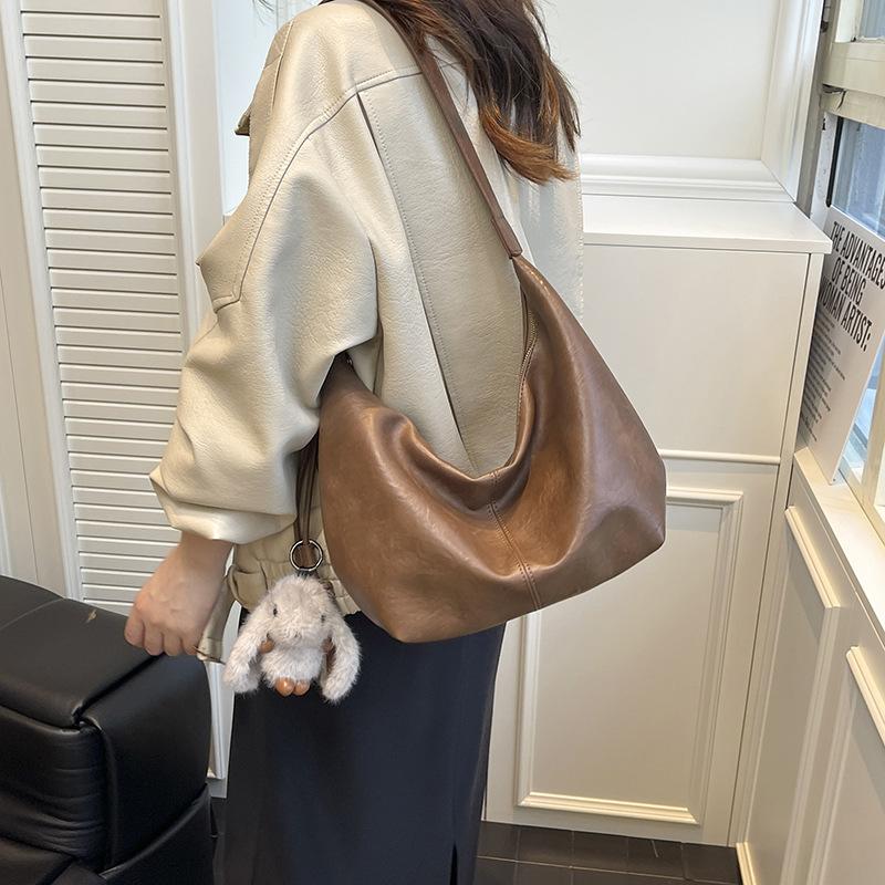 Retro Style Simple Pu Large Capacity Women's Tote Bag New Daily Commuting Versatile Shoulder Messenger Bag