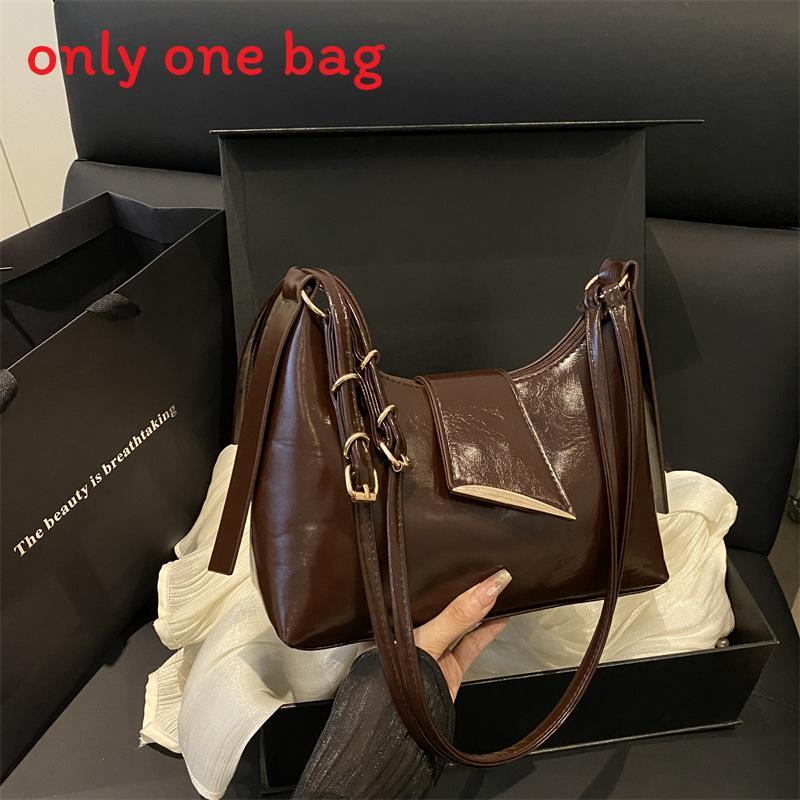 Pu Duffle Bag For Women With Top Zipper Closure And Inner Pocket For Daily Use