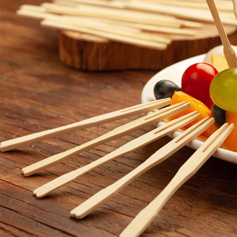 Fan Shun 9cm Bamboo Disposable Fruit Forks