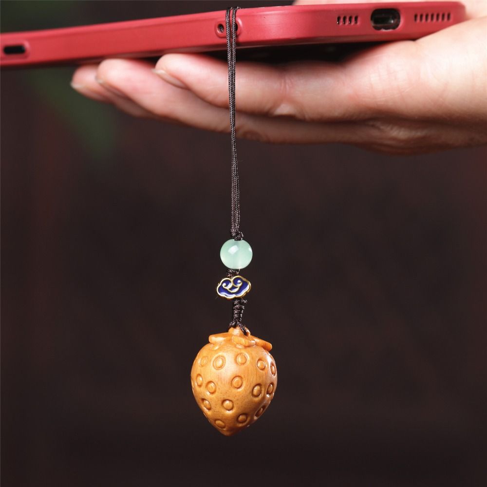 Strawberry Sandalwood Key Chain Chinese Style Lucky Cat Pendant Lucky Mobile Phone Ring  Women