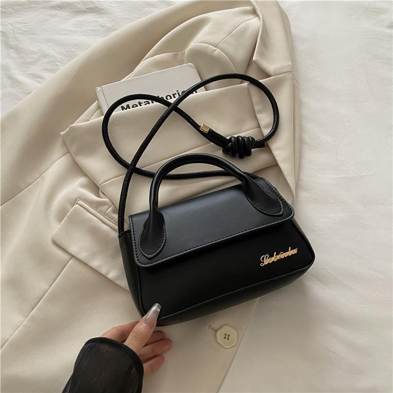 European and American Foreign Style Letter Hardware Fashion 2025 New Casual Trend Retro Shoulder Texture Crossbody Handbag Women