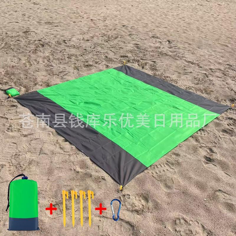 Waterproof Foldable Picnic Blanket Camping Beach Outdoor Use 210x200cm With Sandbags 2-4 Person