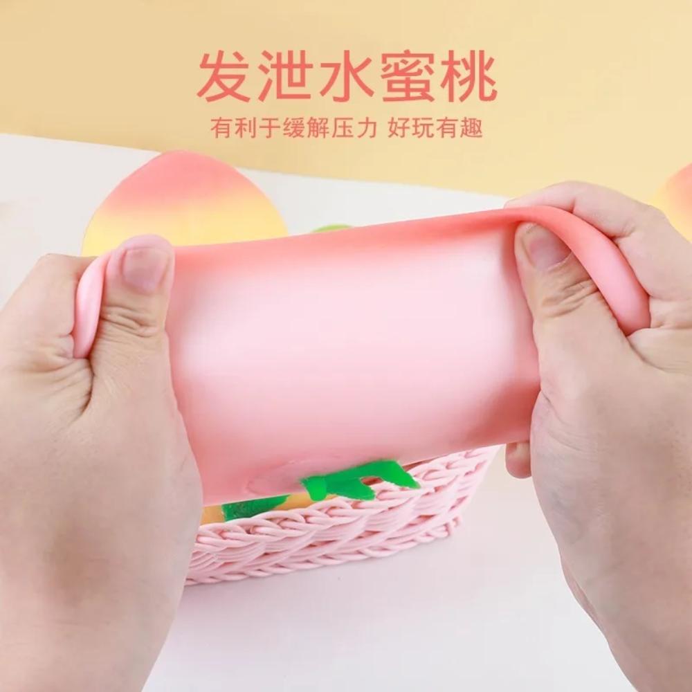 Creative Decompression Peach Decompression Artifact Peach Pinch Music Boys and Girls Vent Ball Slow Rebound Toy Gift