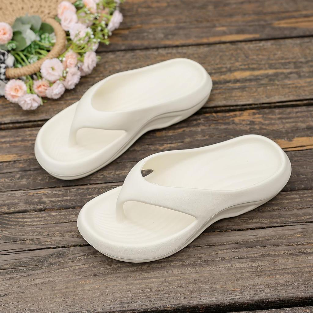 Women's Summer Non-Slip Deodorizing Flip-Flops: Fashionable, Versatile Beachwear