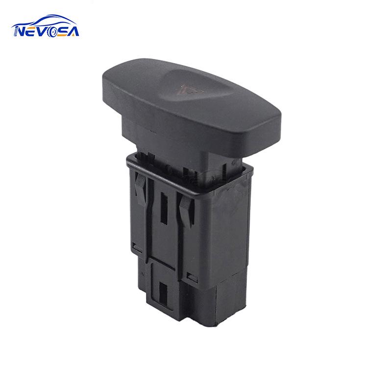 Renault Thalia/Clio Hazard Warning Light Indicator Switch (8200446717)