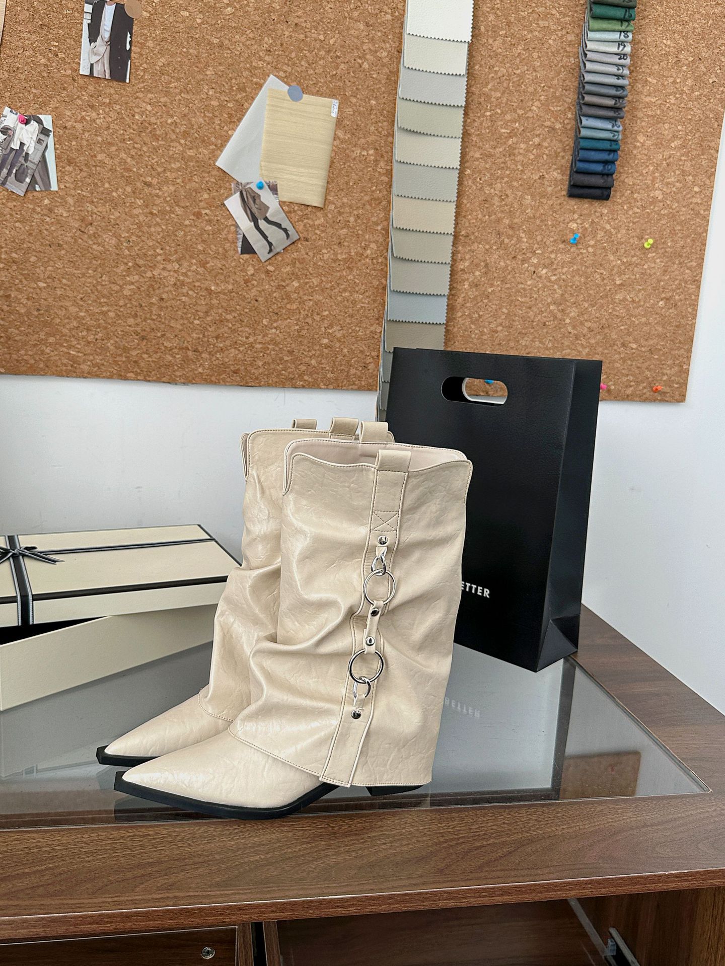 

осень-зима 2025 новые остроносые ботильоны-брюки на толстом высоком каблуке темпераментные тонкие французская мода полусапожки женские ботинки 39