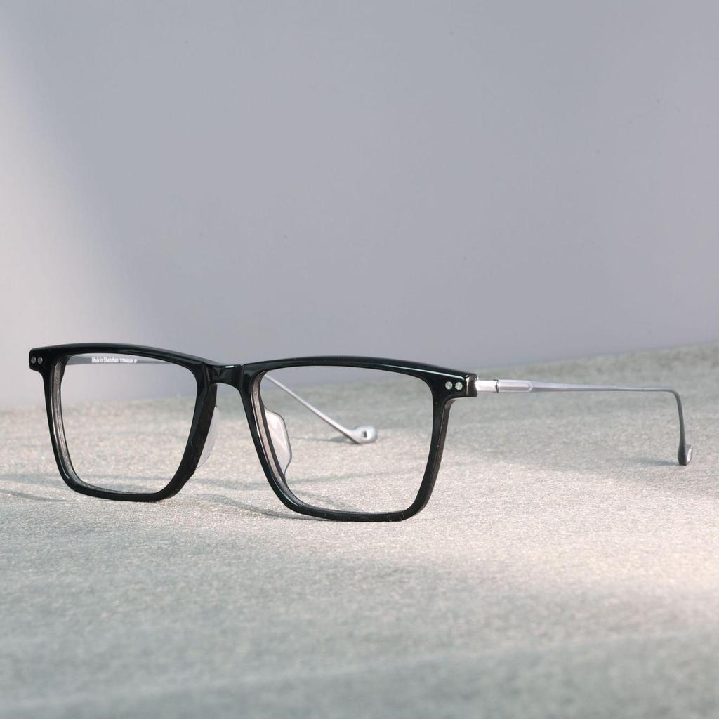 Unisex High-End Pure Titanium Eyeglass Frame for Prescription Myopia - Model 8166
