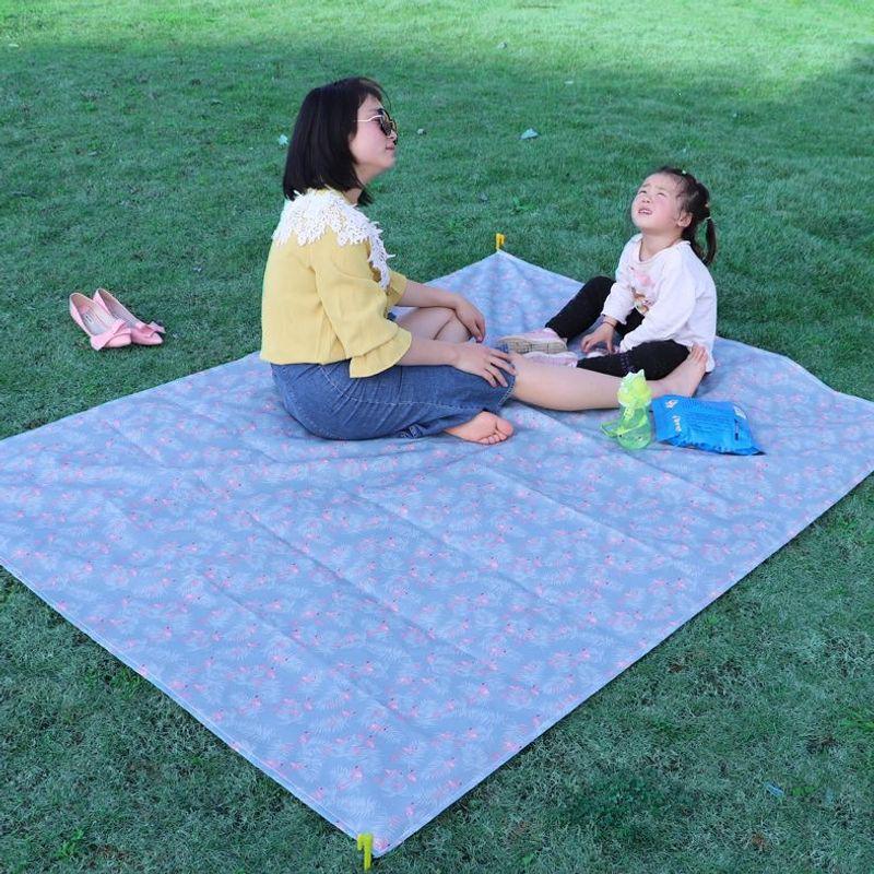 Waterproof Outdoor Camping Picnic Mat - Portable, Moisture-proof, Perfect for Outings and Beaches