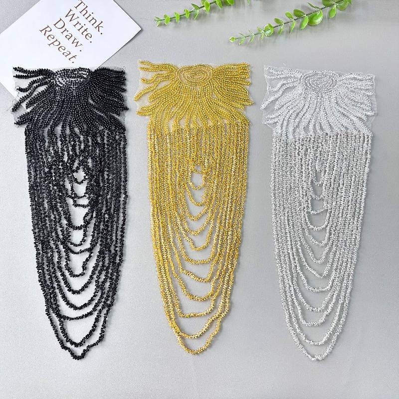 1Pcs Beaded Wedding Dress Shoulder Patches Vintage Heavy Embroidery Tassel Three-Dimensional Crystal Pendant