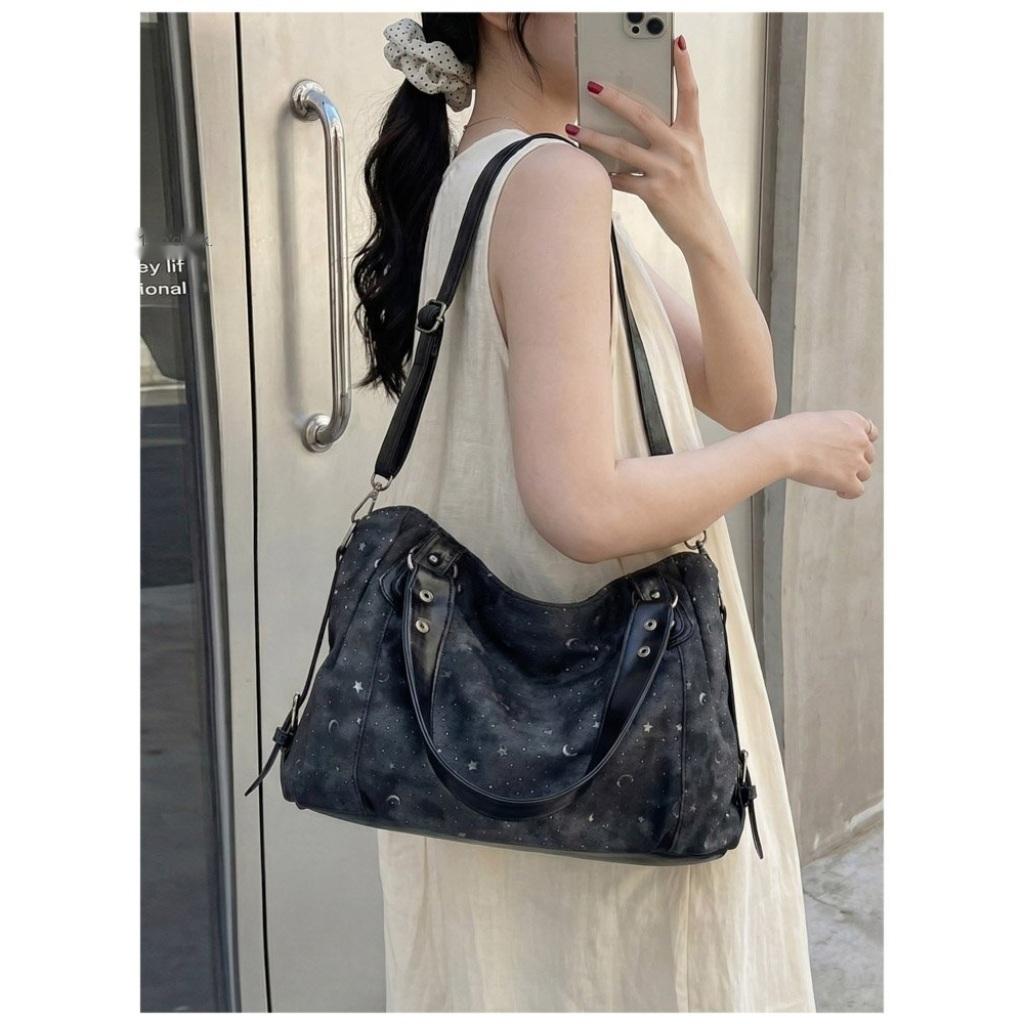 Xeie Thuk Shoulder Bag Women Large Capacity Adjustable Strap Daily Commute