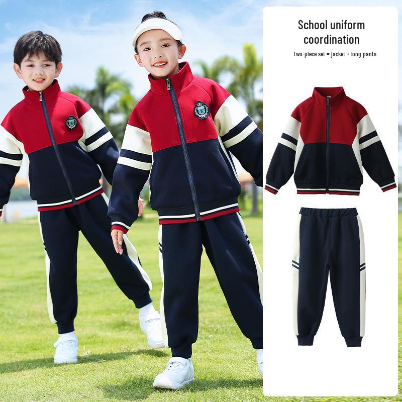 Herbst Kindergartenschule & Grundschule Rotes Uniformset für Sport und Aufführungen