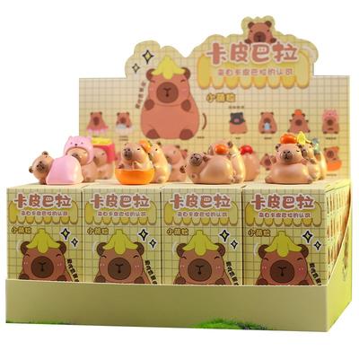 Nuova Scatola Cieca Capibara Mini Bambola Decorazione Interno Auto Action Figure Ornamento da Scrivania Modello Regalo di Compleanno Natale per Bambini