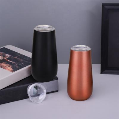 180 ml Eierschalenbecher, U-förmiger, hitzebeständiger Wein- und Bierkrug aus Edelstahl mit spritzwassergeschütztem Deckel, ergonomisches, tragbares Design für einfaches Trinken
