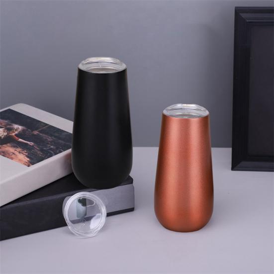 Boccale da birra per vino in acciaio inossidabile resistente al calore a forma di U da 180 ml con guscio d'uovo con coperchio resistente agli schizzi Design portatile ergonomico per bere facilmente