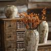 Große Keramikvase im Wabi-Sabi-Stil: Rustikale gesprenkelte Keramikvase für Blumenarrangements