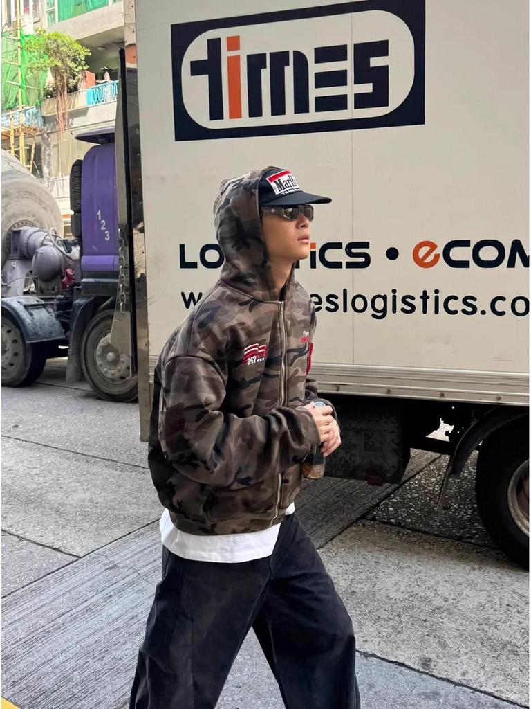 Men's Retro Camouflage Embroidered Hoodie Jacket - Loose Fit, Autumn/Winter Style