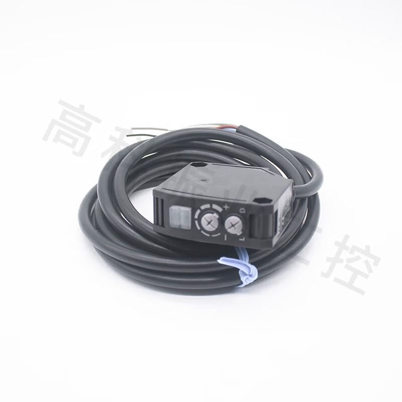 Omron E3JK Series Photoelectric Sensor