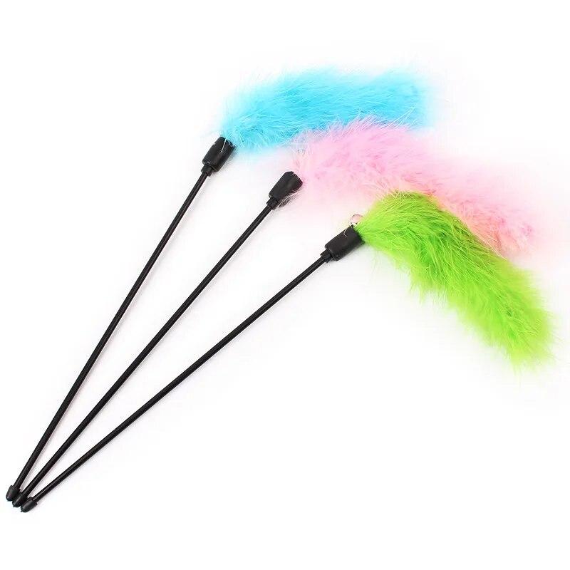 Random Color Funny Cat Stick Feather Toys Solid Turkey Feathers Tease Cat Stick Interactive Pet Toys Cat Playing Training Toy