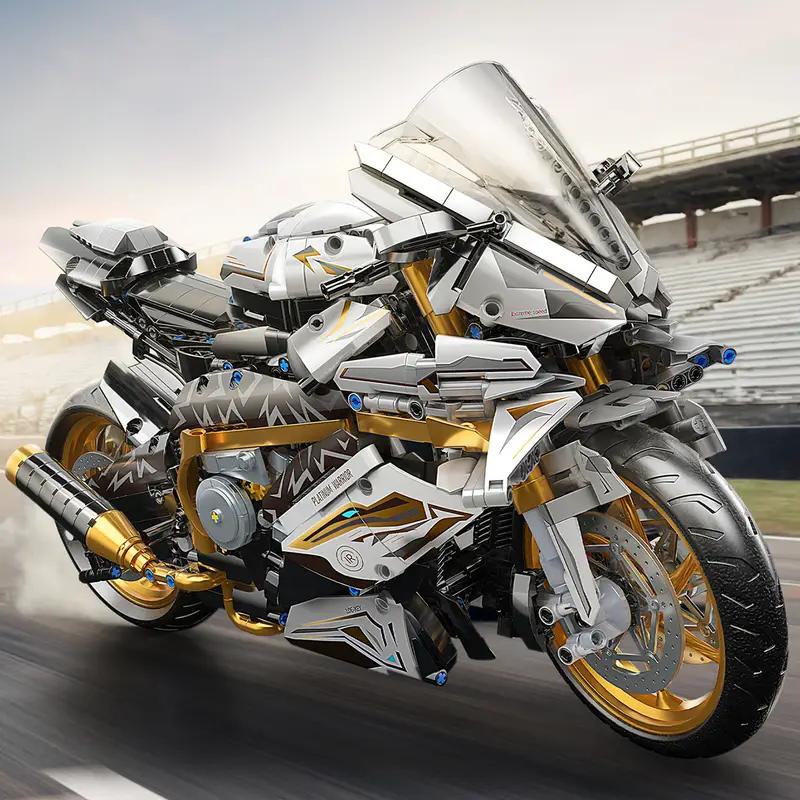 Non-Toxic 2431-Piece White Gold Motorcycle Building Blocks Easy Assembly Gift For Ages 14+