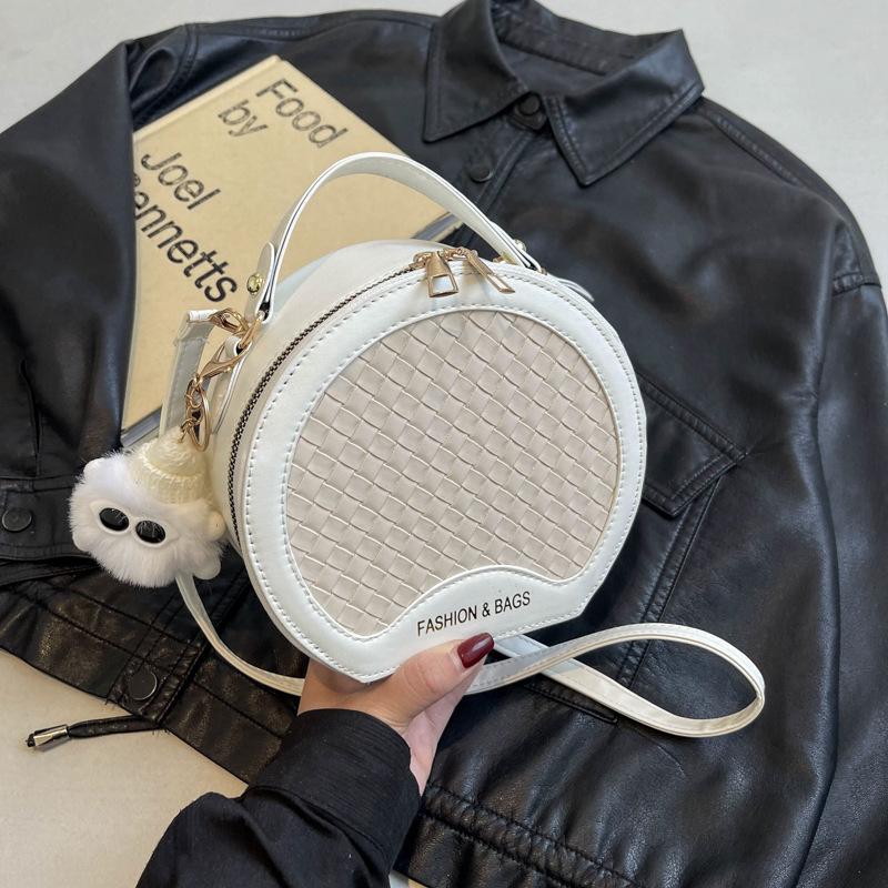 Premium texture small bag women 2025 new fashion niche messenger bag popular foreign style portable small round bag tide