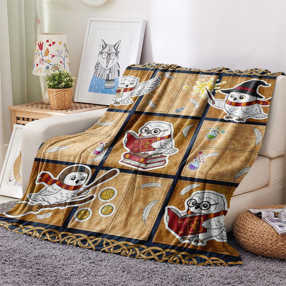1Pc Cartoon Print Flannel Blanket, High Quality Comfortable for All Seasons, Home Decor, Warmth and Comfort, Perfect for Christmas Birthday Gift