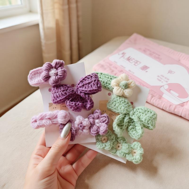 4Pcs Cute Knit BB Hair Clips Handmade Flower Bow Bang Clips for Kids Perfect for Christmas Festival Celebration
